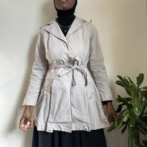 Cabi Vintage Fit & Flare Pleated Trench Coat / Light Grey Utility Jacket - M‎